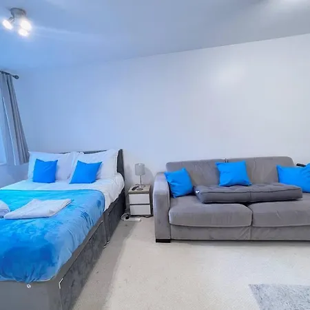 Grand City-centre + Parking Apartment *